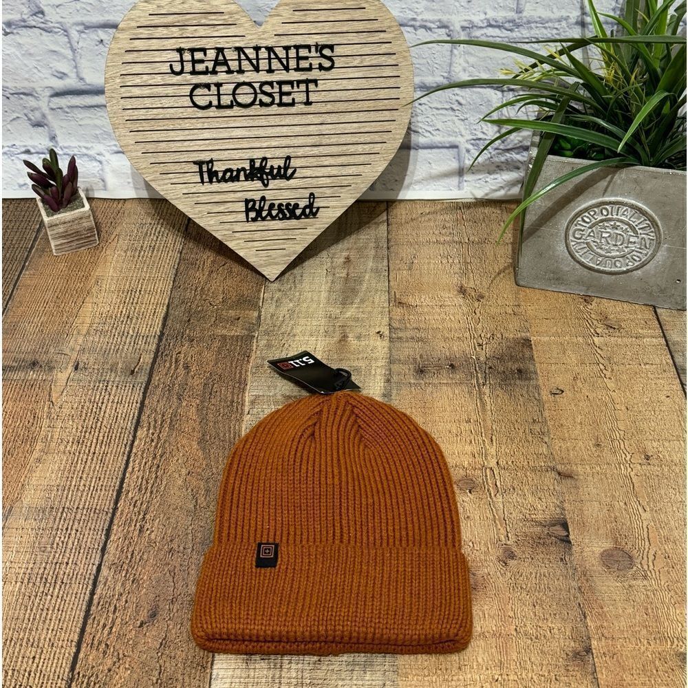 5.11 Chambers Beanie NWT Roasted Barley
New with tags